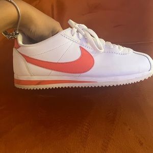 NIKE CORTEZ CASUAL SHOES